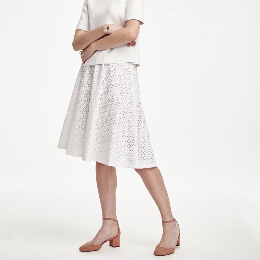 Ann Taylor Diamond Eyelet Skirt NWT